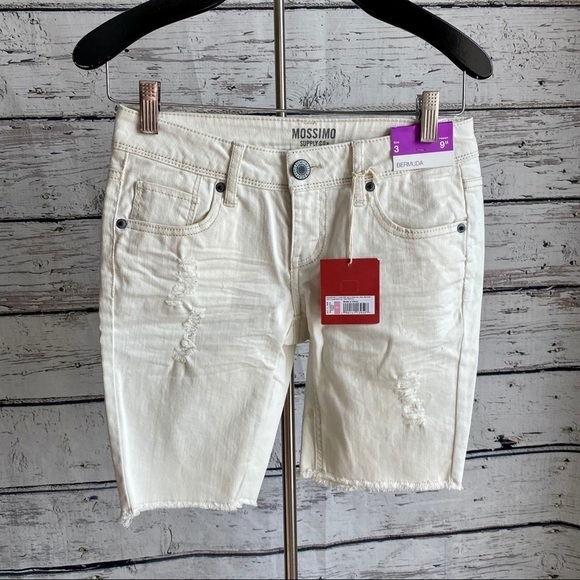 NWT Mossimo Bermuda white shorts - Picture 1 of 9